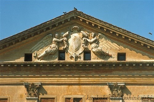 1-20060404224128_t_t_GF.jpg