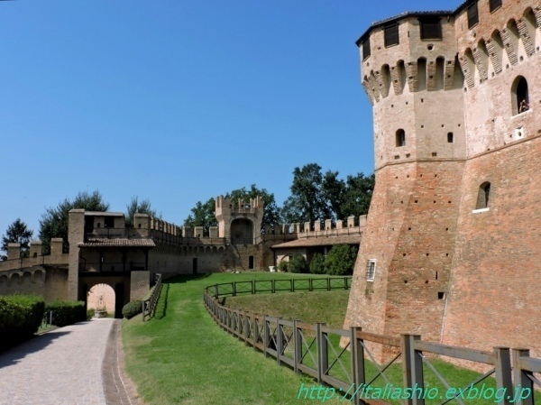 1-3 Mura della Rocca_GF.jpg