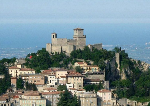 18-S.Marino -Rocca della Guaita.jpg