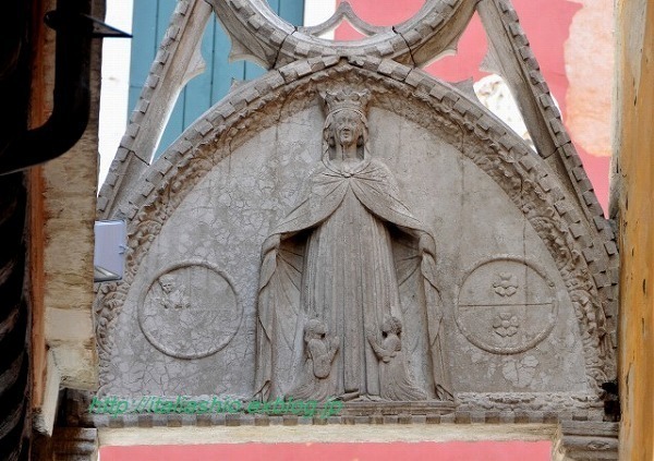 7-889.jpg