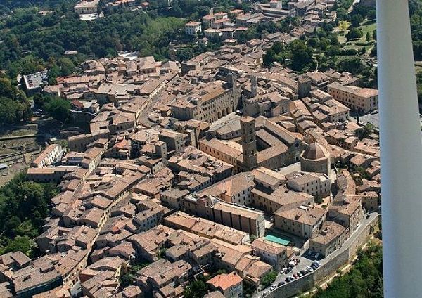 7-Volterra pisa.jpg