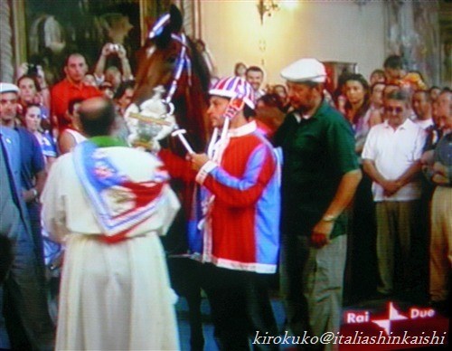 8siena.palio06.8.16044_t_GF.jpg